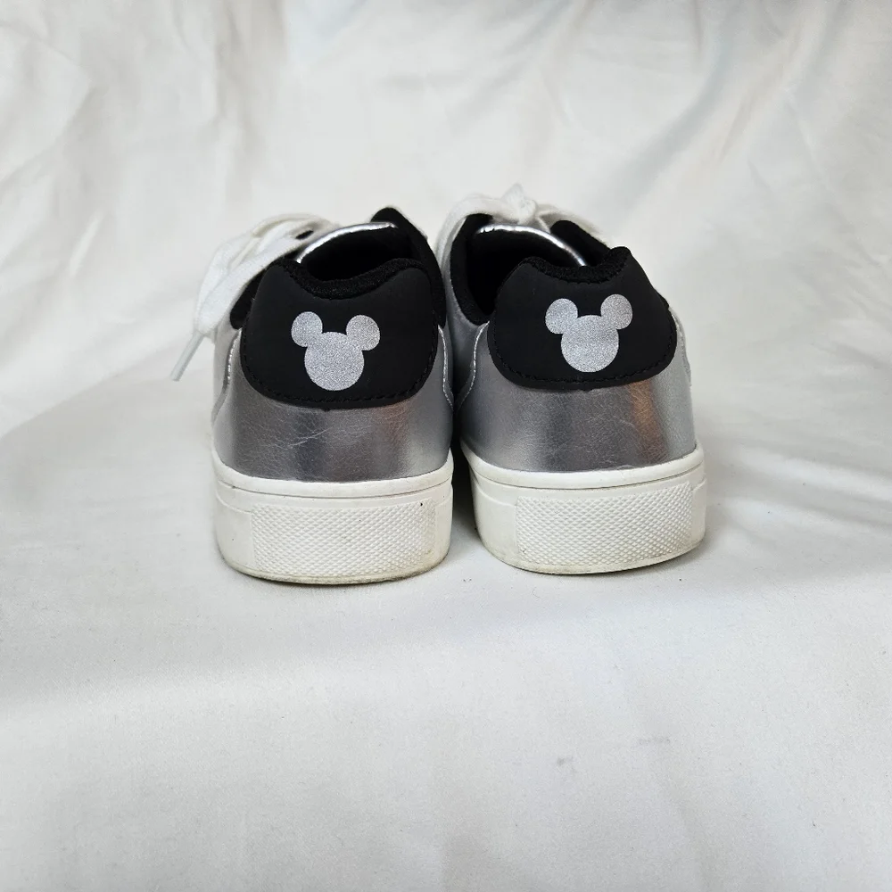 Disney Mickey Mouse Women Metallic Silver Character Lace Up Casual Sneakers Sz 8